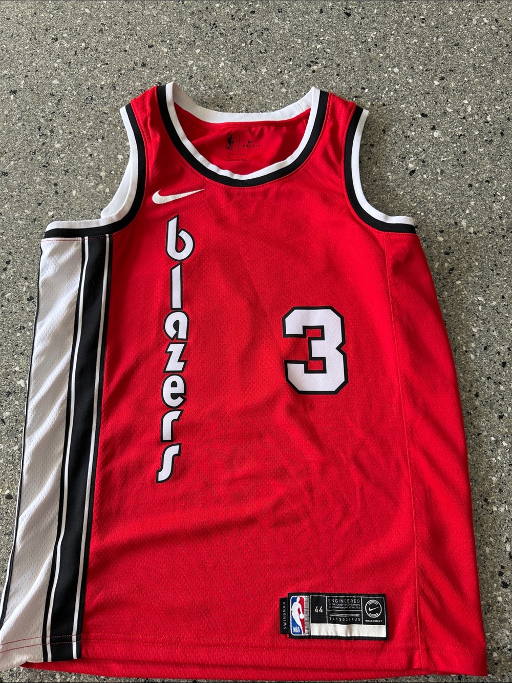 NBA McCollum Blazer Jersey - Picture 2 of 4